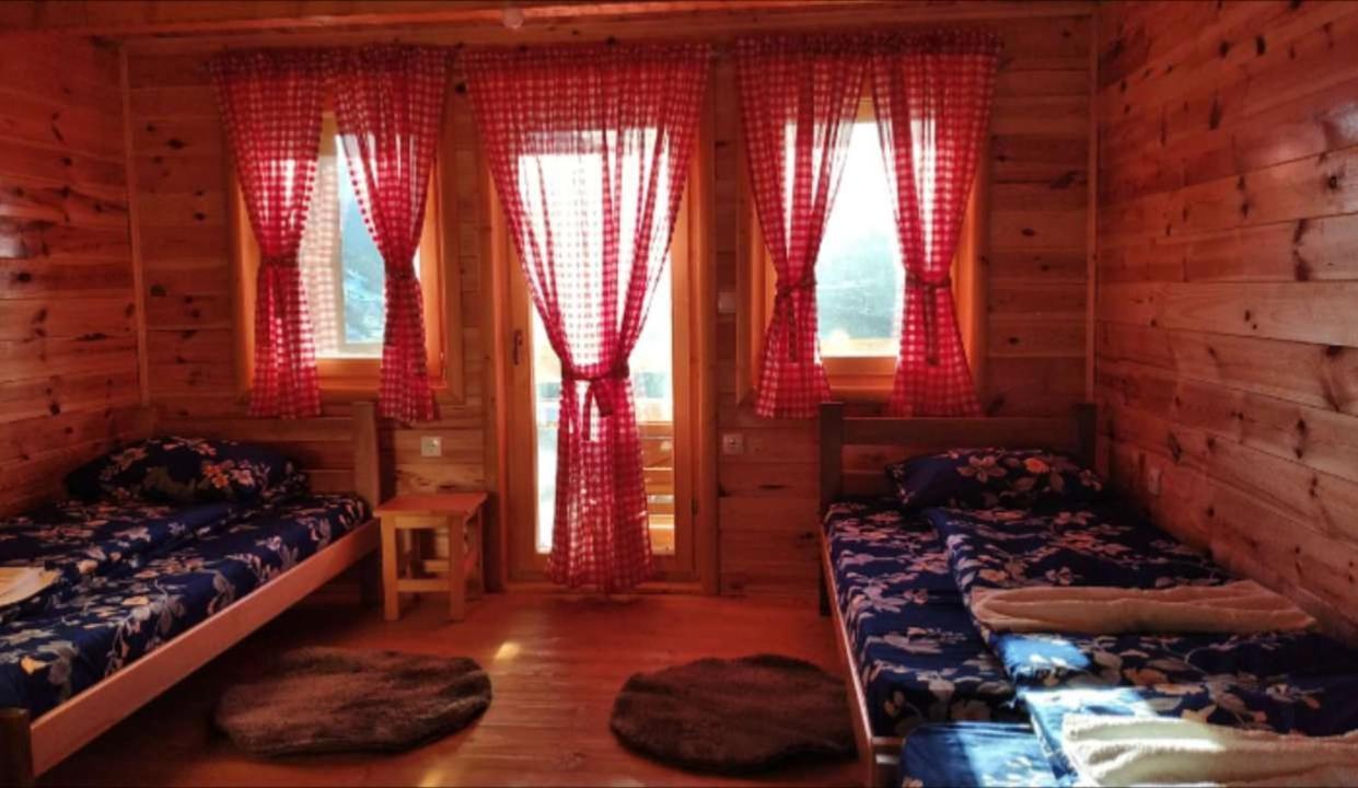 Eco Village Jasavic Плав Екстер'єр фото