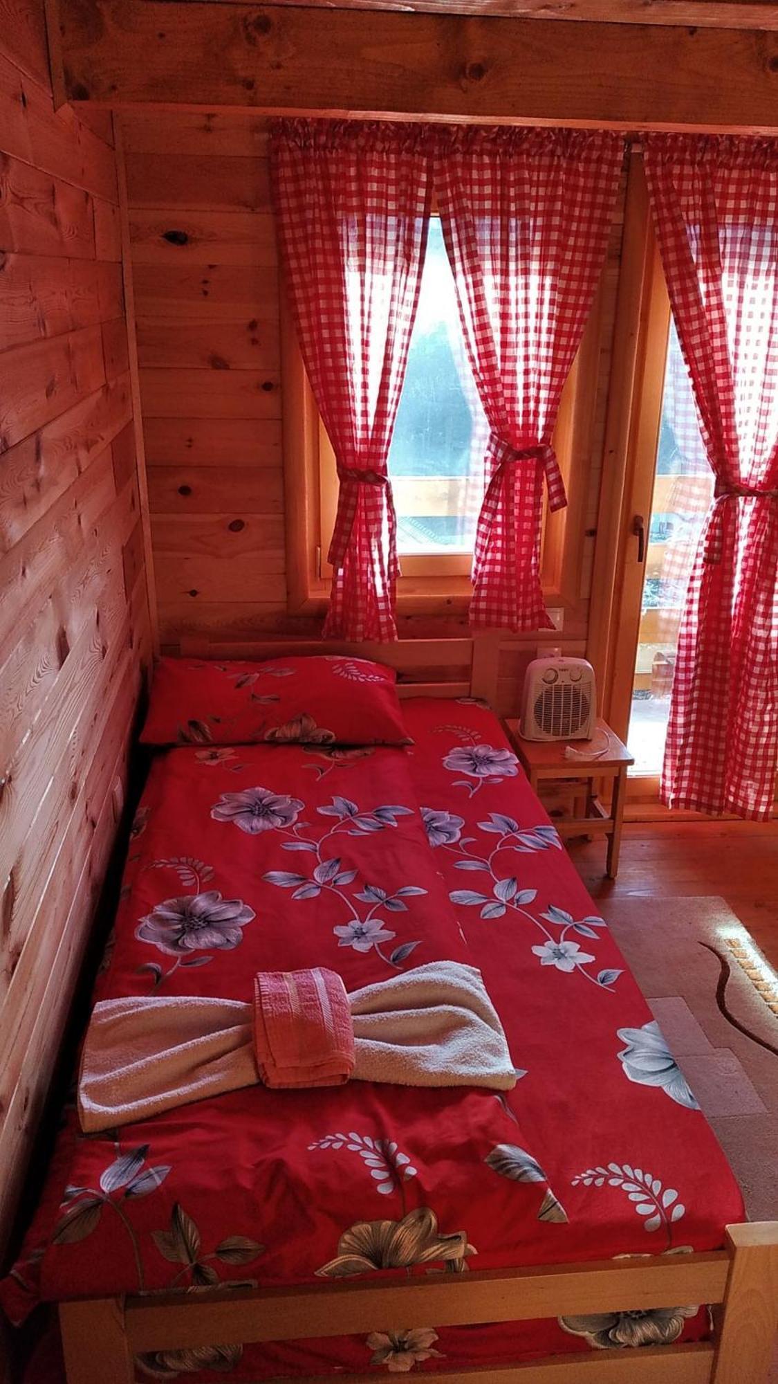 Eco Village Jasavic Плав Екстер'єр фото